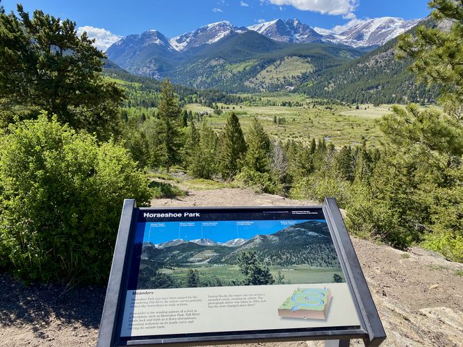 Horseshoe Park view and info kiosk