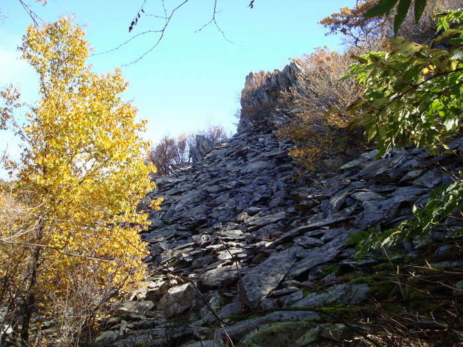 Picture 4 of Humpback Rocks Hike 101109