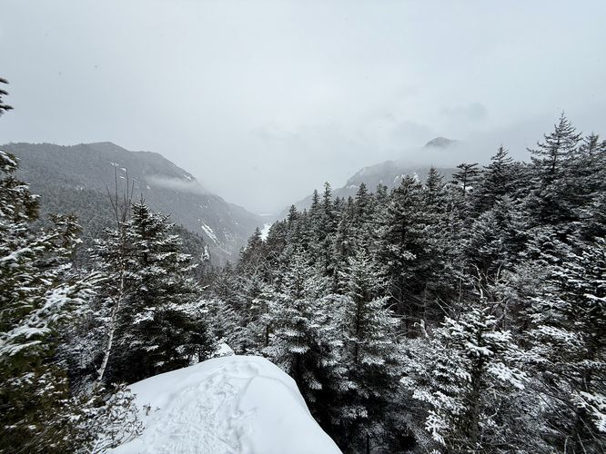 Upper cliff view of Lower Ausable Lake atop Indian Head
