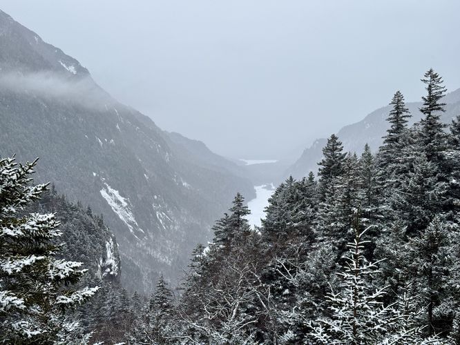 Upper cliff view of Lower Ausable Lake atop Indian Head