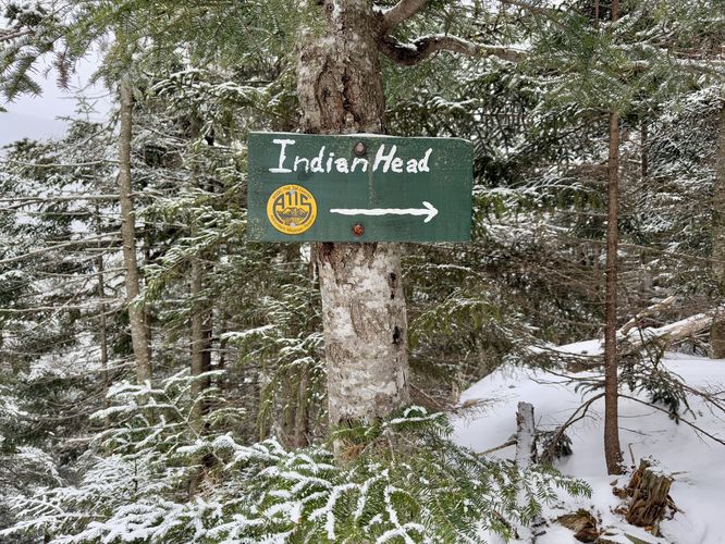 Yellow blaze trail leads out to Indian Head