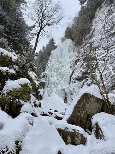 Rainbow Falls, approx, 130-feet tall