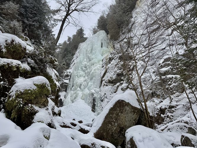 Rainbow Falls, approx, 130-feet tall