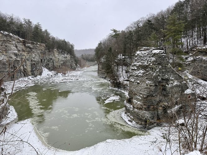 View north into Letchworth Gorge