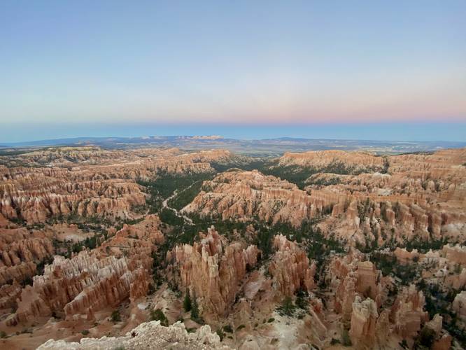 View of Bryce Canyon from Upper Inspiration Point