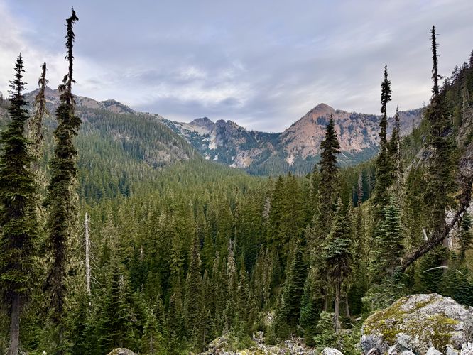 Picture 13 of Kendall Katwalk Hike