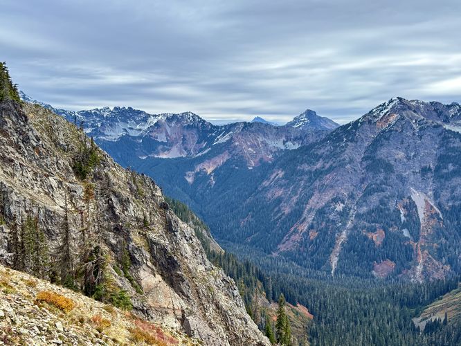 Picture 29 of Kendall Katwalk Hike