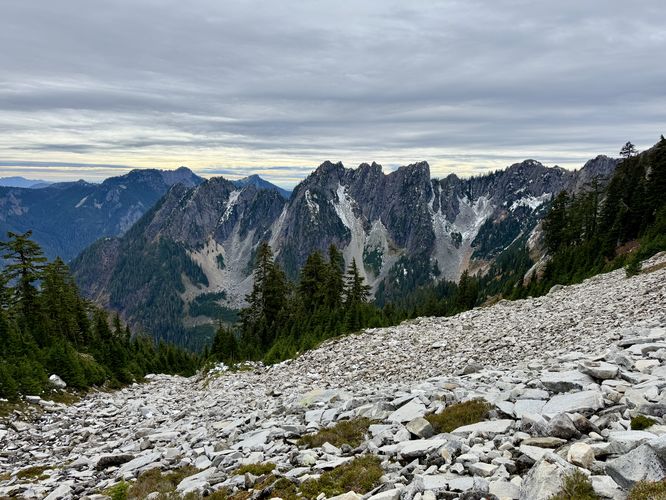 Picture 40 of Kendall Katwalk Hike