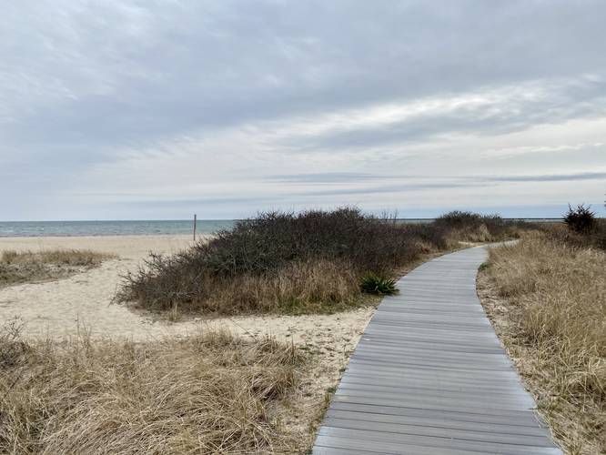 Keyes Memorial Beach Trail (universally accessible)