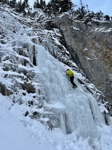 Picture 23 of King Creek Canyon Ice Climbs