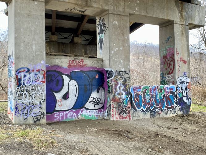 Bridge graffiti