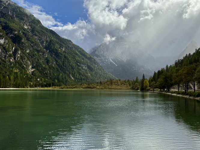 Picture 8 of Lake Landro Trail