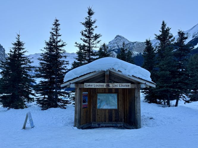 Picture 11 of Lake Louise in winter