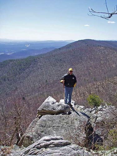Picture 5 of Laurel Run Gusty Point Hike 031806