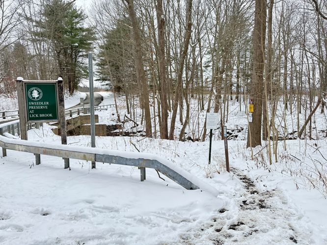 Trailhead for Lick Brook Gorge