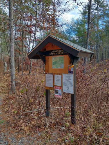 Information kiosk at the trailhead.