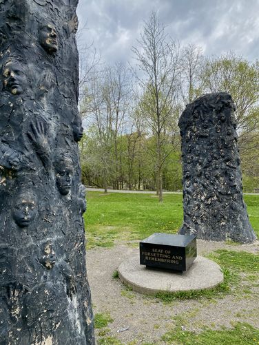 Seat of Forgetting and Remembering