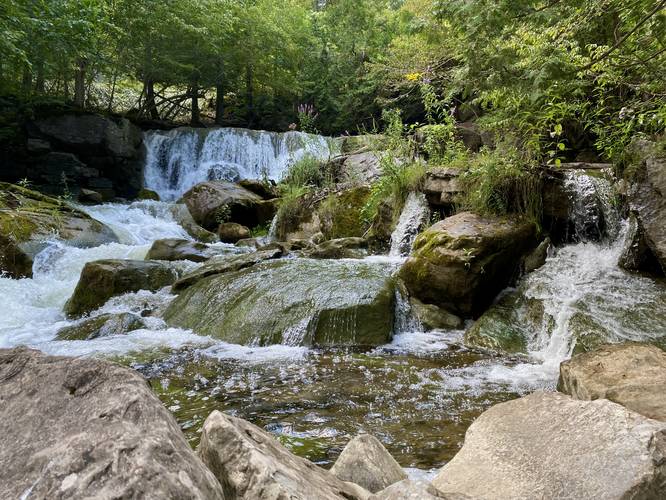 Lower Stockbridge Falls ~8-feet tall with other waterfalls