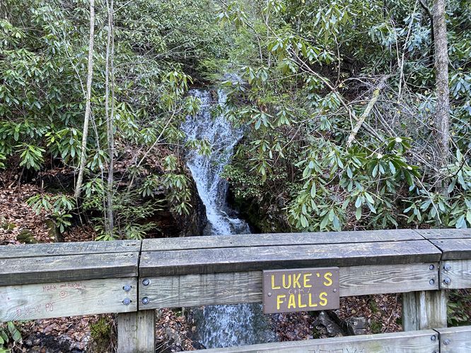 Luke's Falls in Lehigh Gorge, approx. 30-feet tall