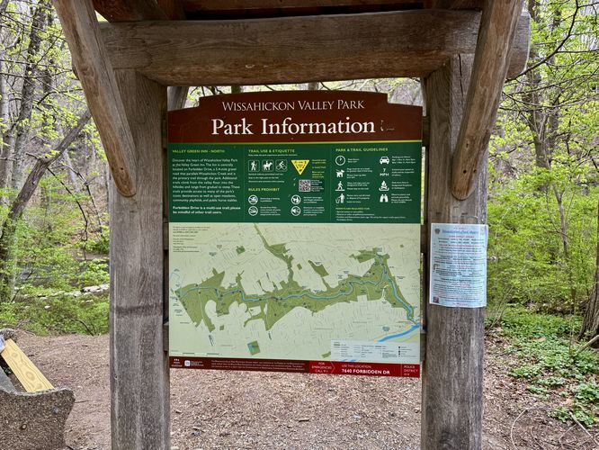 Wissahickon Valley Park trail map and info