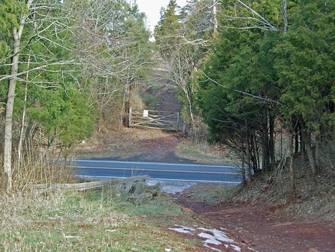 Picture 20 of Manassas Bull Run Hike 122405