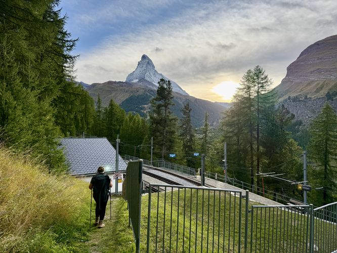 Hike ends at Findelbach station