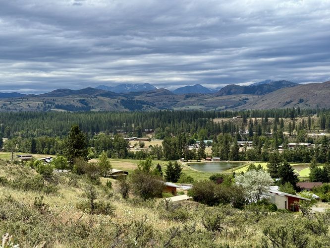 Picture 12 of Meadowlark Trail