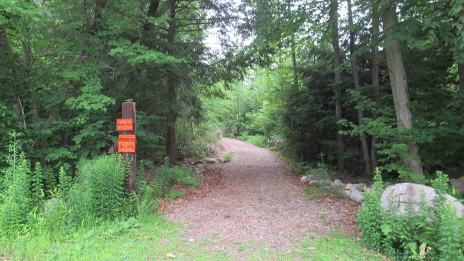 Entrance to the Loop Trail