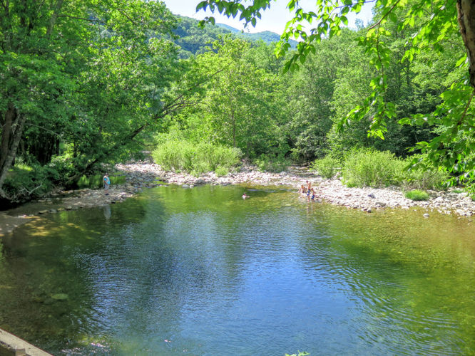 Picture 101 of Middle Prong Wilderness Hike 061916