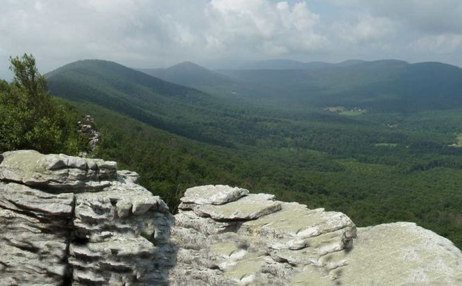 Default image for Mill Mountain Hike, a 11.8-mile trail in Columbia Furnace, VA (US)
