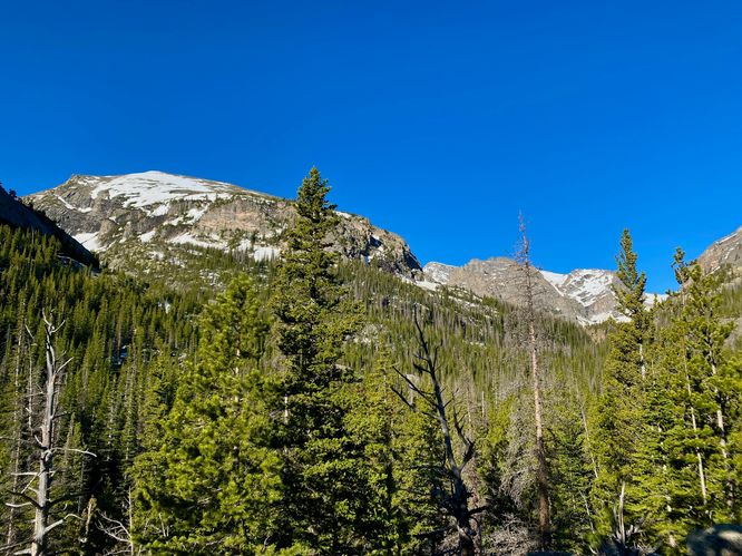 View of Thatchtop Mountain