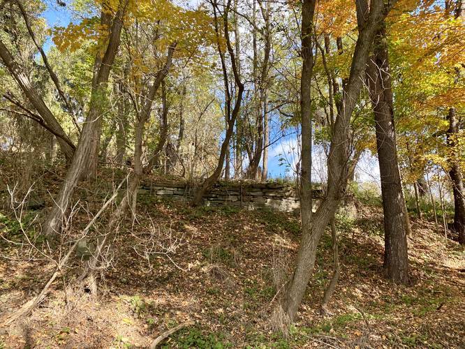 Picture 33 of Moccassin Trail