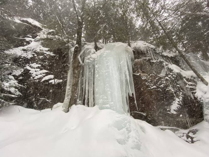 Frozen ice fall on Mount Jo Short Trail