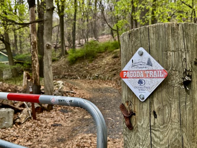 Mount Penn Pagoda Trail trailhead