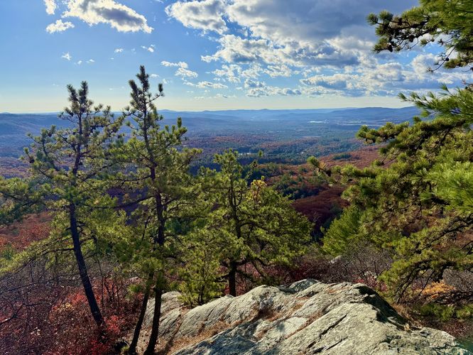  Southeast view from Mine Ledge Overlook