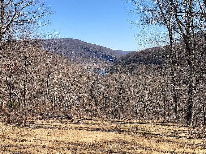 Default image for Murphy Chambers Farm Hike, a 1.7-mile trail in Harpers Ferry, WV (US)