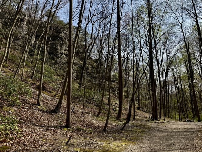 Large rock outcroppings along the trail