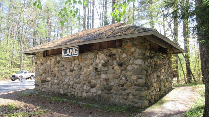 Lang Station Shelter