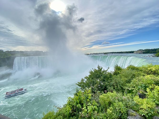 Boat sits at the base of Horseshoe Falls (Niagara Falls)