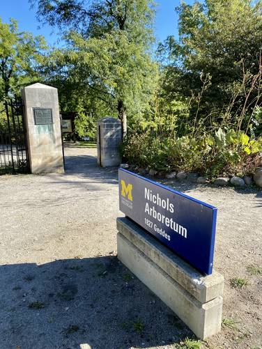 Nichols Arboretum Geddes Ave trailhead