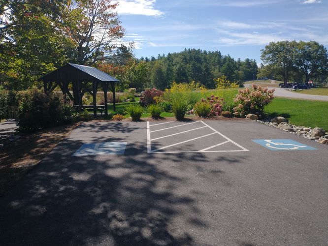 Handicap Parking to enjoy Shannon Pond
