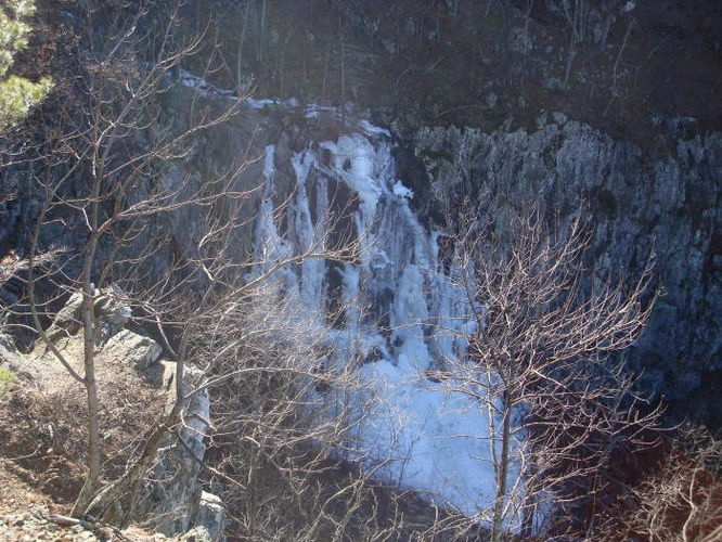 Picture 30 of Overall Run and Heiskell Hollow Hike 010311