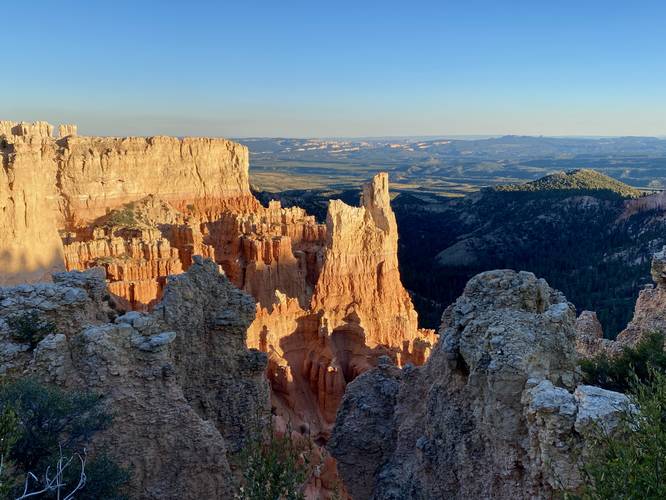 View into Bryce Canyon from Paria View