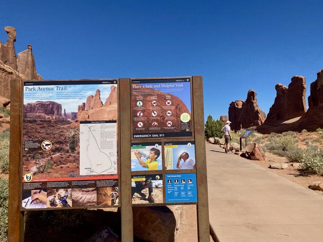 Park Avenue Trail trailhead
