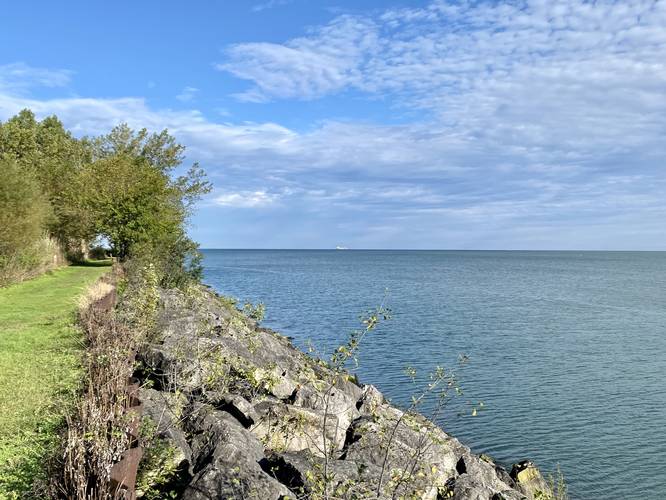 View of Lake Erie along the trail