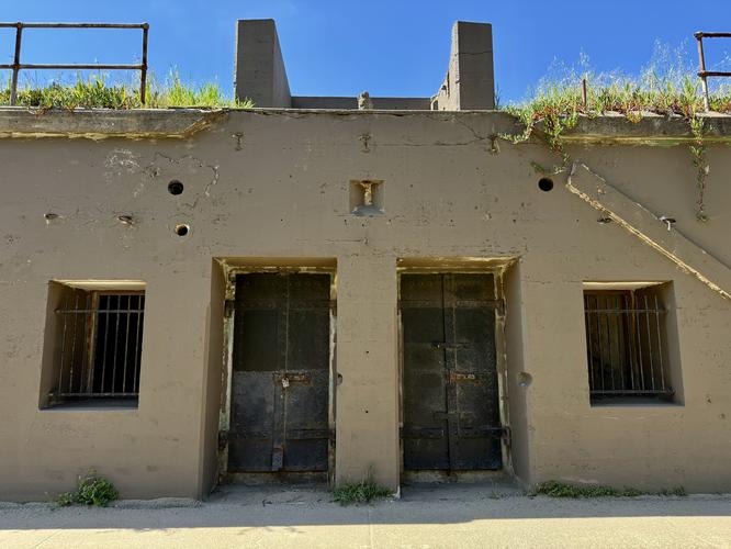 Entrance doors to Battery Chamberlin