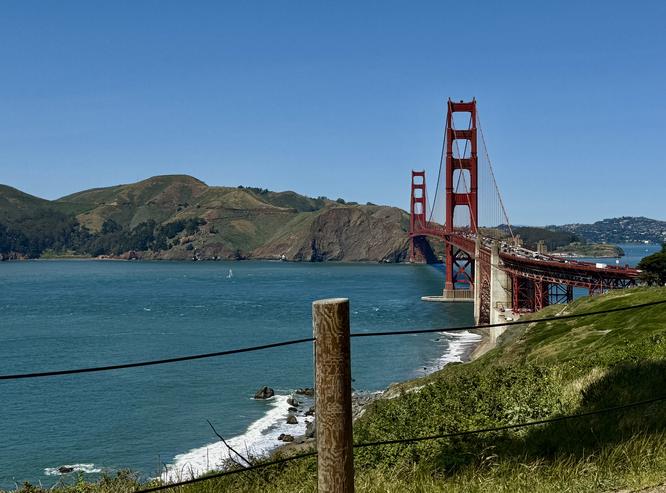Golden Gate bridge overlook