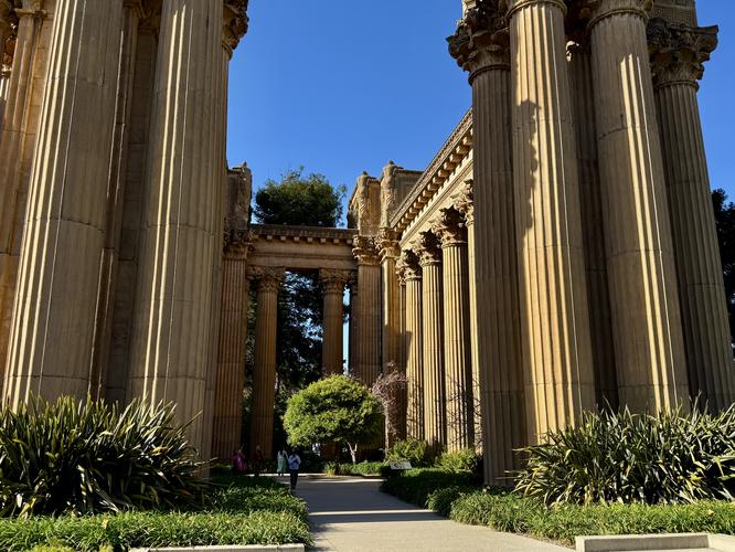 Towering columns at the Palace of Fine Arts