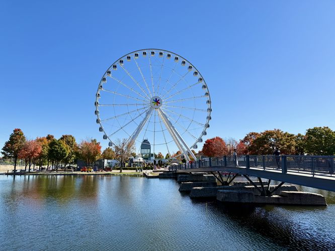 Default image for Promenade du Vieux Port, a 1.2-mile trail in Montréal, QC (CA)