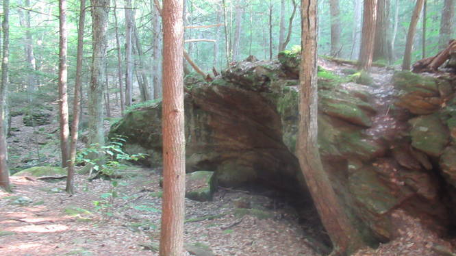Large boulder along trail